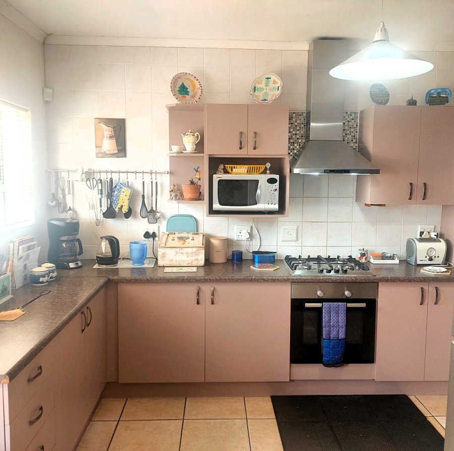 3 Bedroom Property for Sale in Dana Bay Western Cape